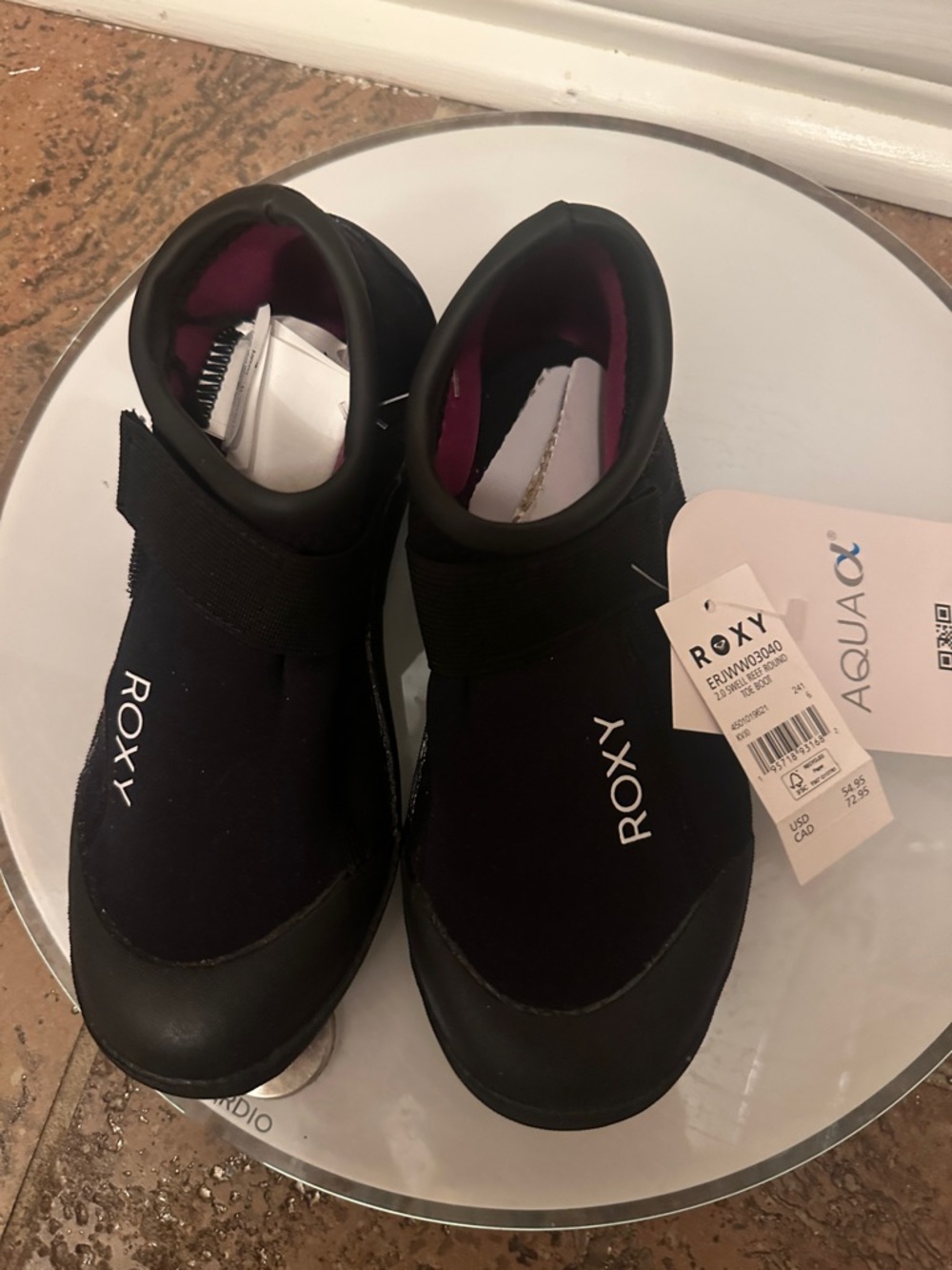Roxy Black Water Shoes with Purple Lining